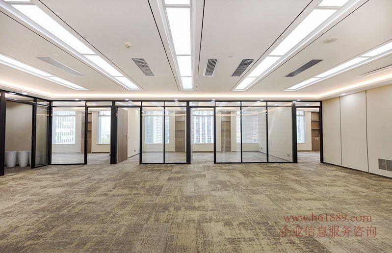 特價出租 | 福田高鐵站旁卓越大廈全新辦公空間，配家私，適合企業(yè)信息咨詢服務